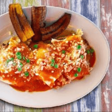 Huevos motuleños