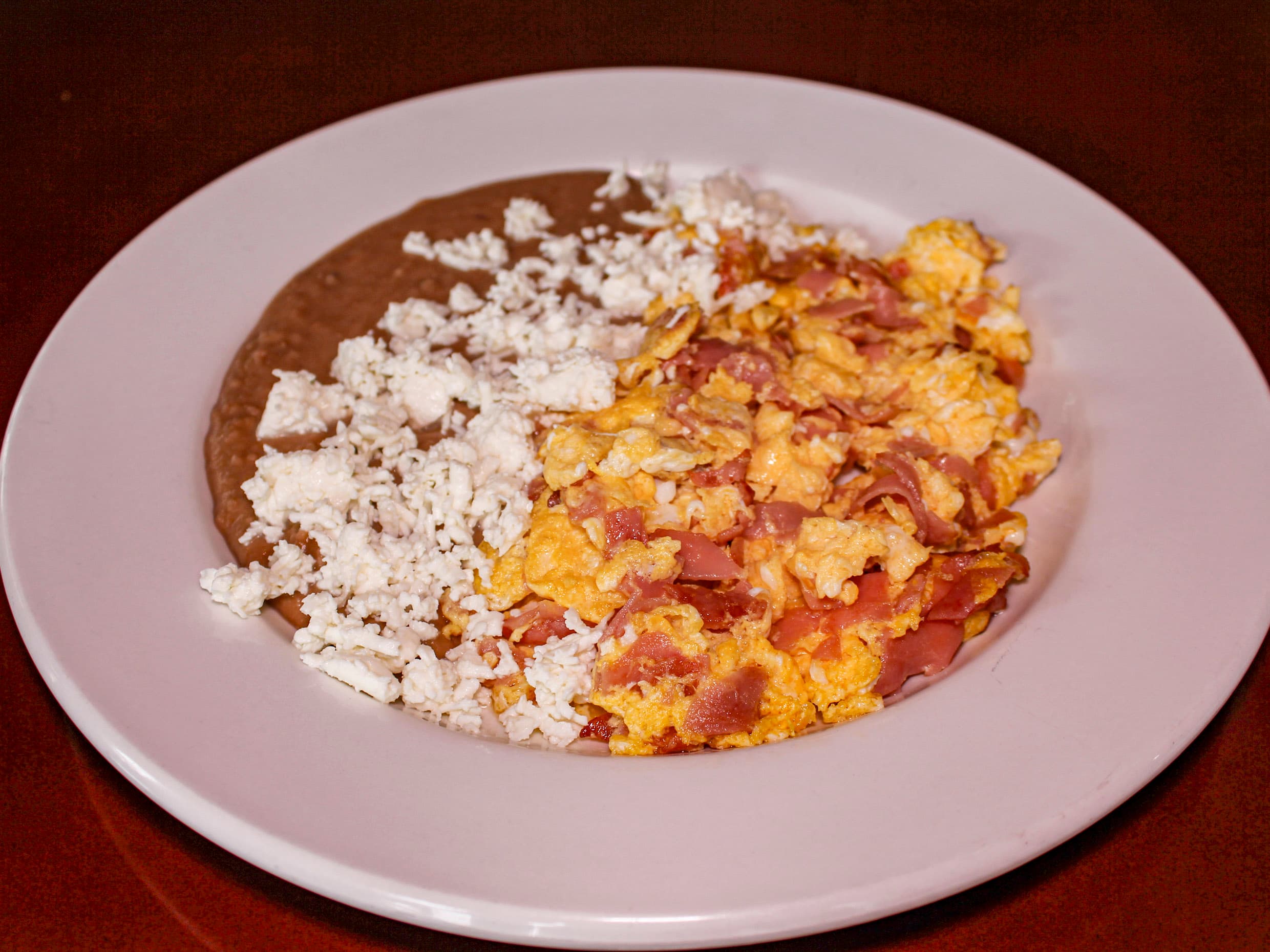 Huevos con Jamon