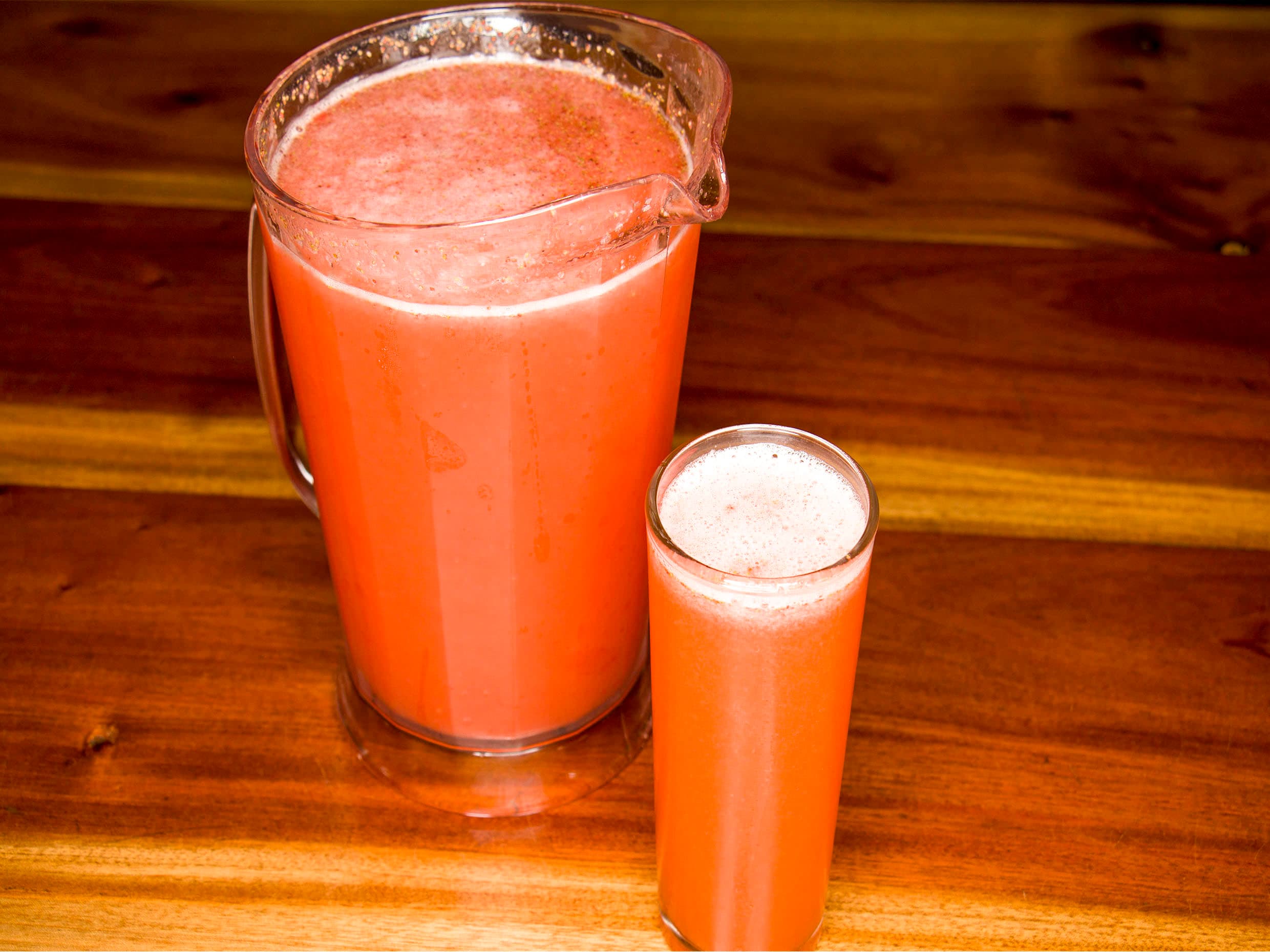 Jarra de Limonada con Fresa