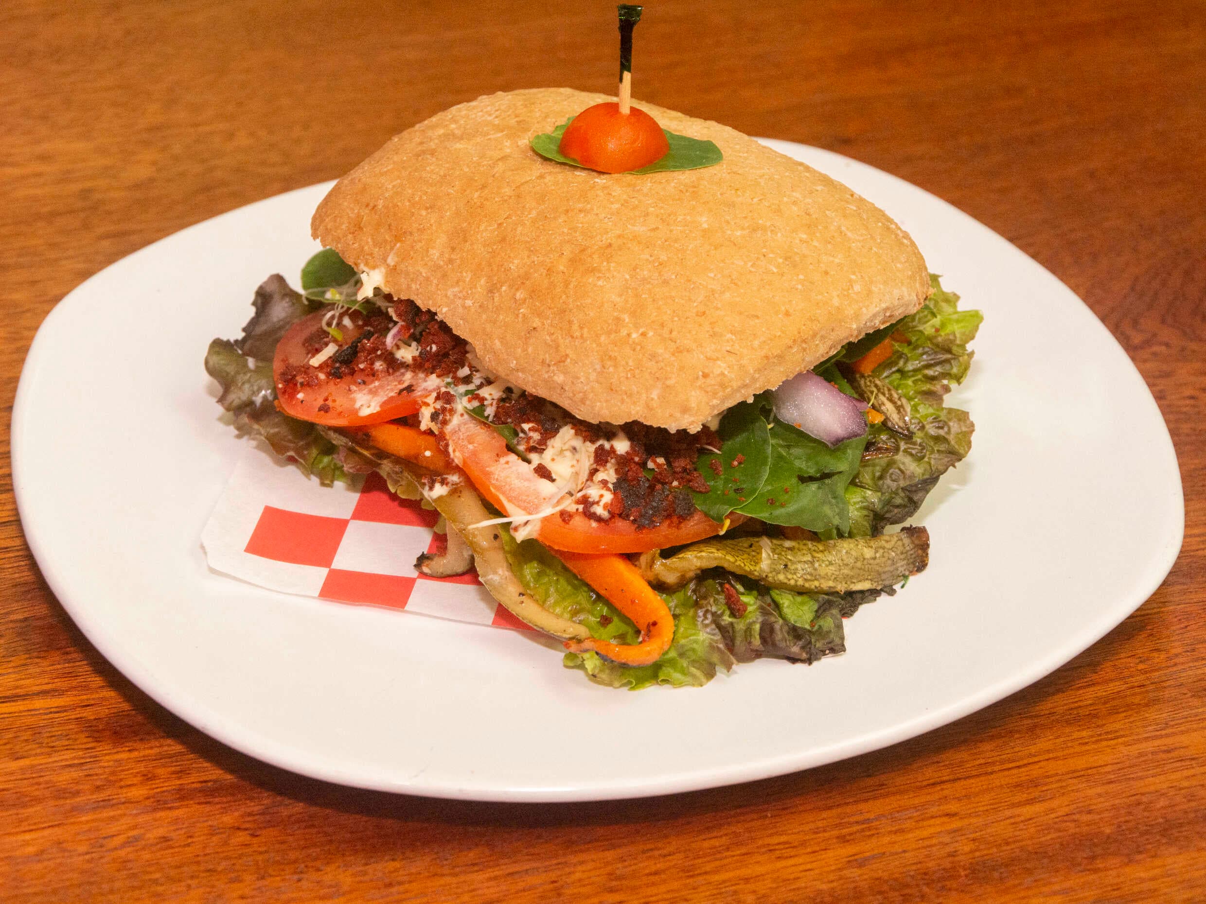 Paninni de vegetales con queso