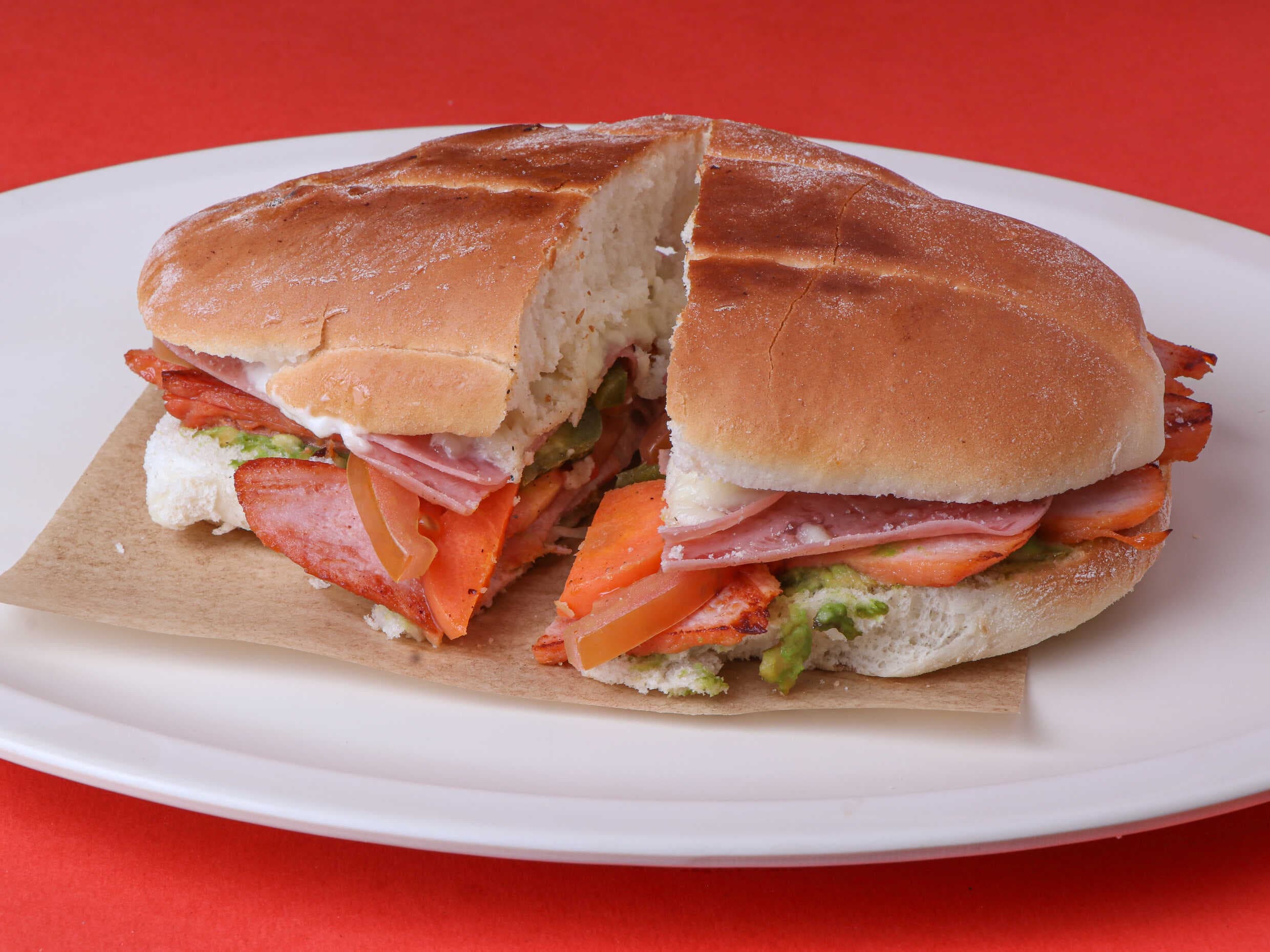 Combo Torta Montana + Refresco 400mil