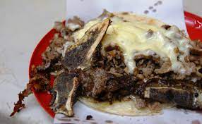 Tacos de Costilla con Queso