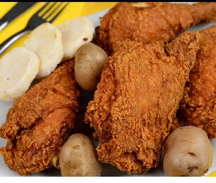 Combo Presa de Pollo Apanado + Arroz + Gaseosa