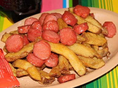 Salchipapas