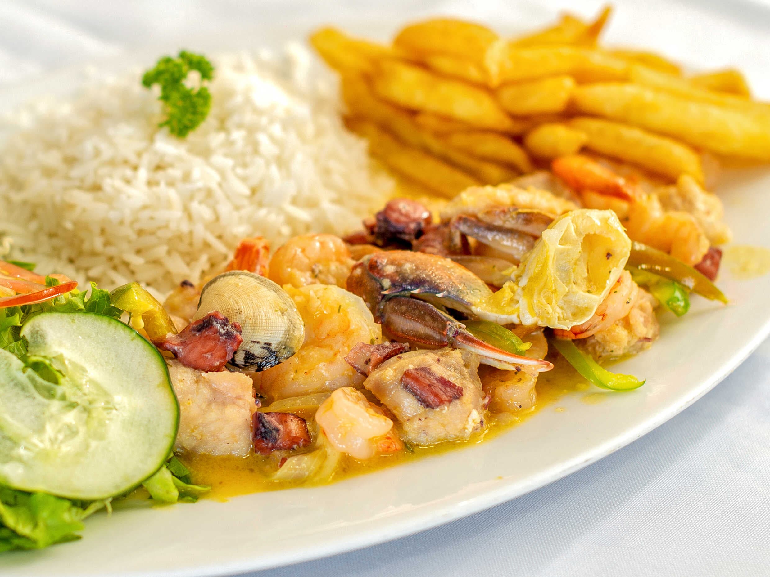 Mariscada al Ajillo