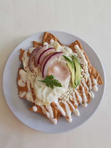 Chilaquiles con Huevo