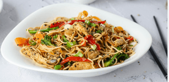 Yakisoba Pollo