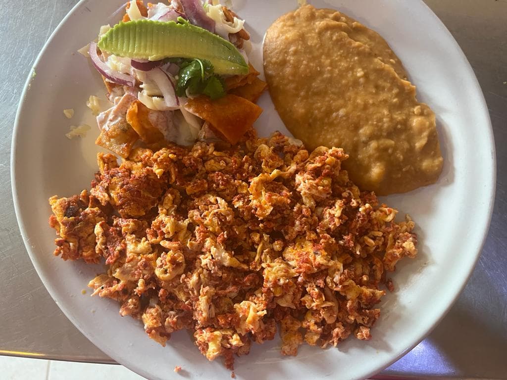 Huevo con chorizo