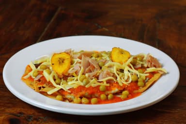 Huevos Motuleños