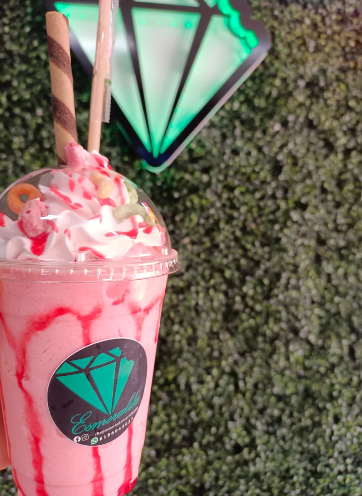 Frappé Pinky Promise (Froot Loops)