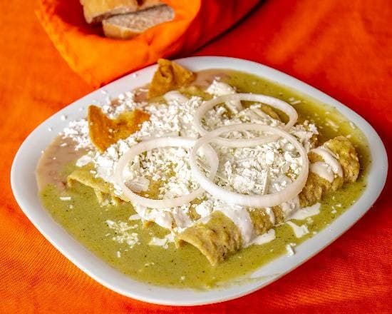 Martes de Enchiladas Suizas