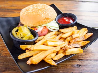 Hamburguesa Clásica