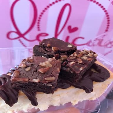 Chesecake de brownie con crema de avellana