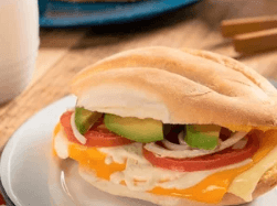 Torta de Jamón con Queso Oaxaca