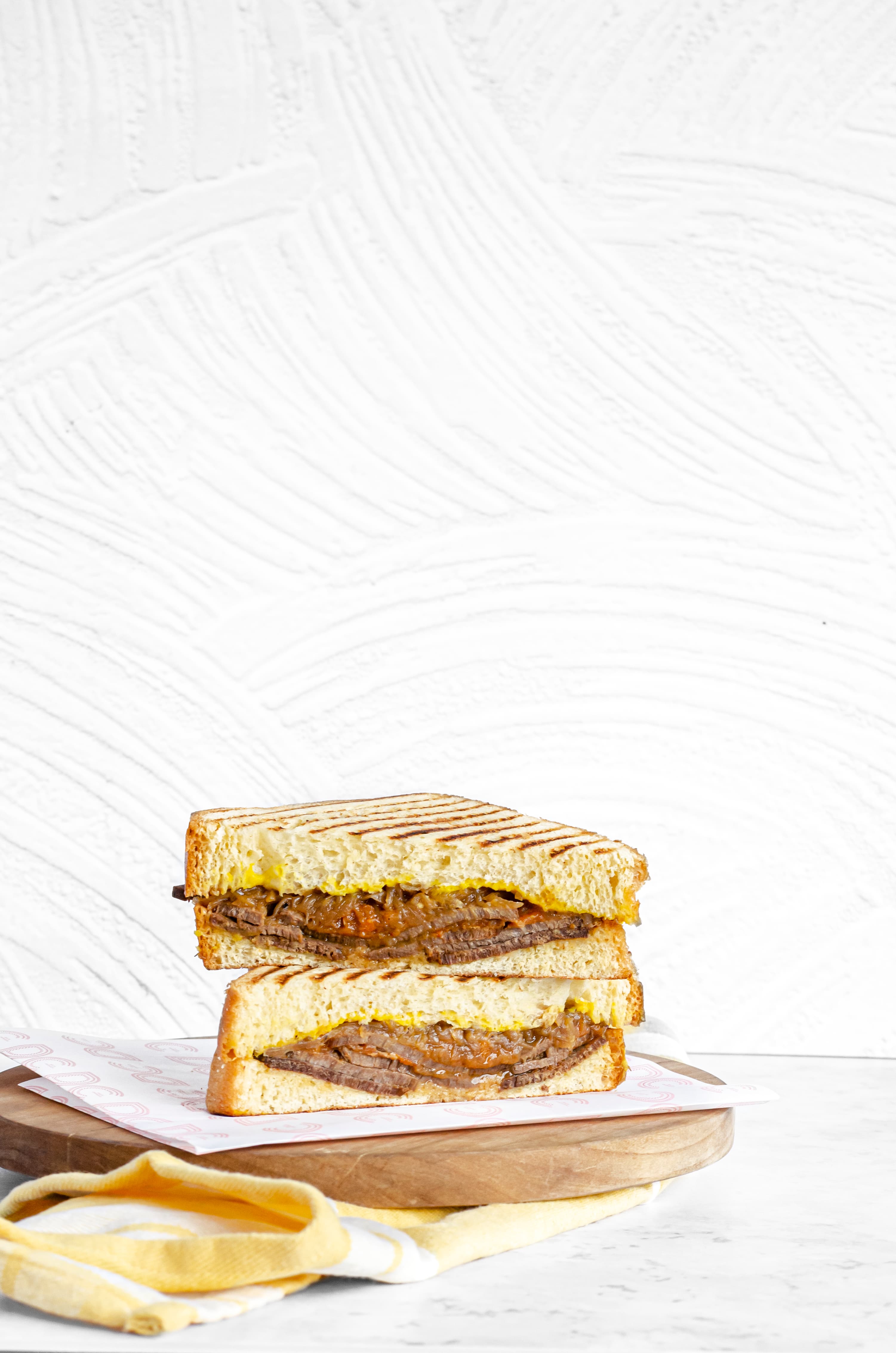 Sándwich de Asado