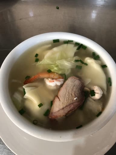 Sopa Wantan Especial