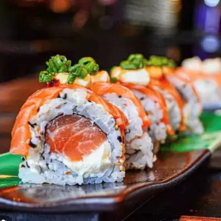 Sushi Cancun Roll