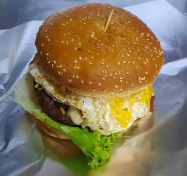 Combo de Hamburguesa El Triunfo