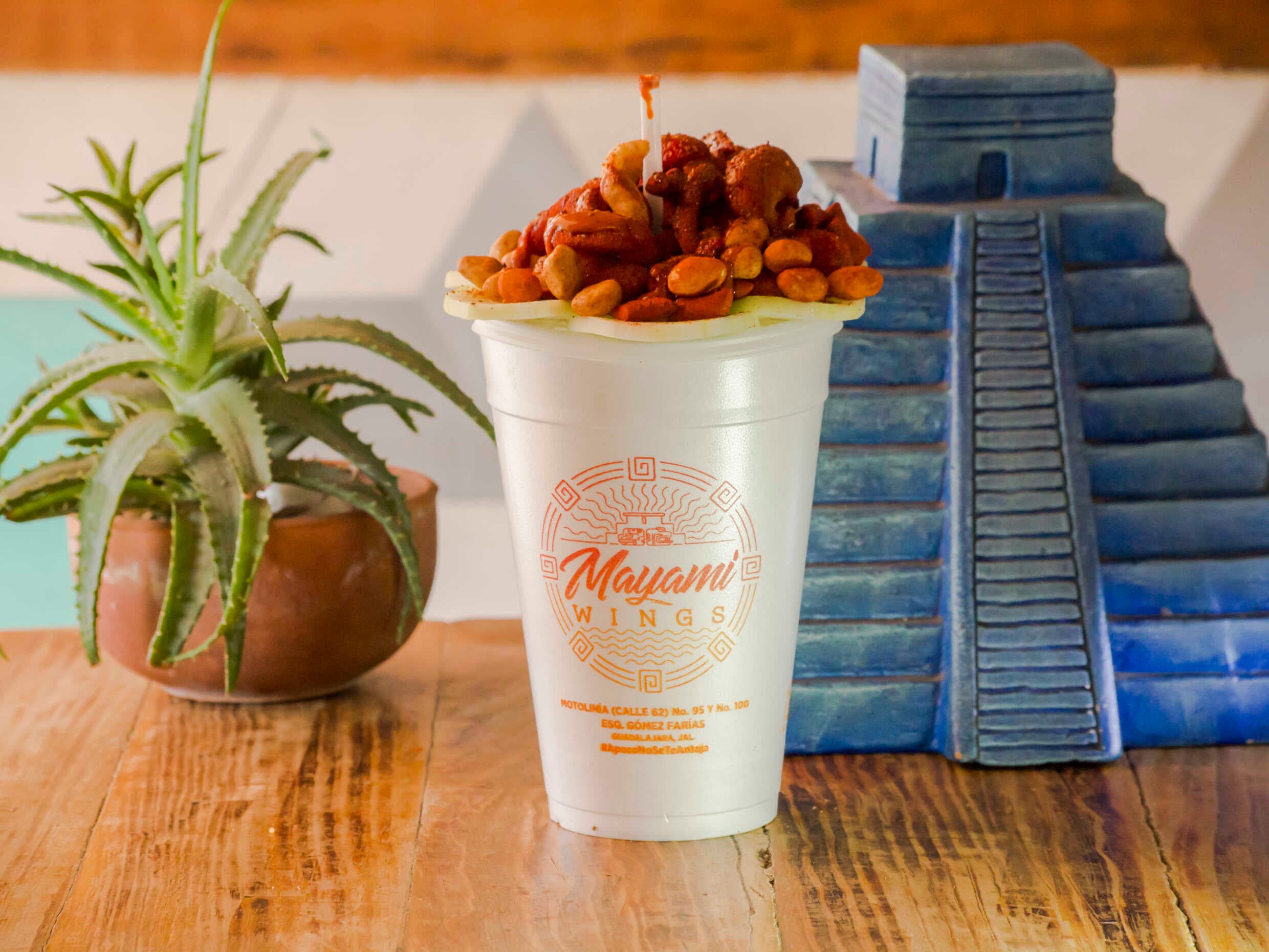 Michelada Gomiloca Gusanos y Panditas