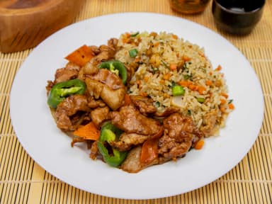 Arroz Con Pollo (Grande) 鸡肉饭大