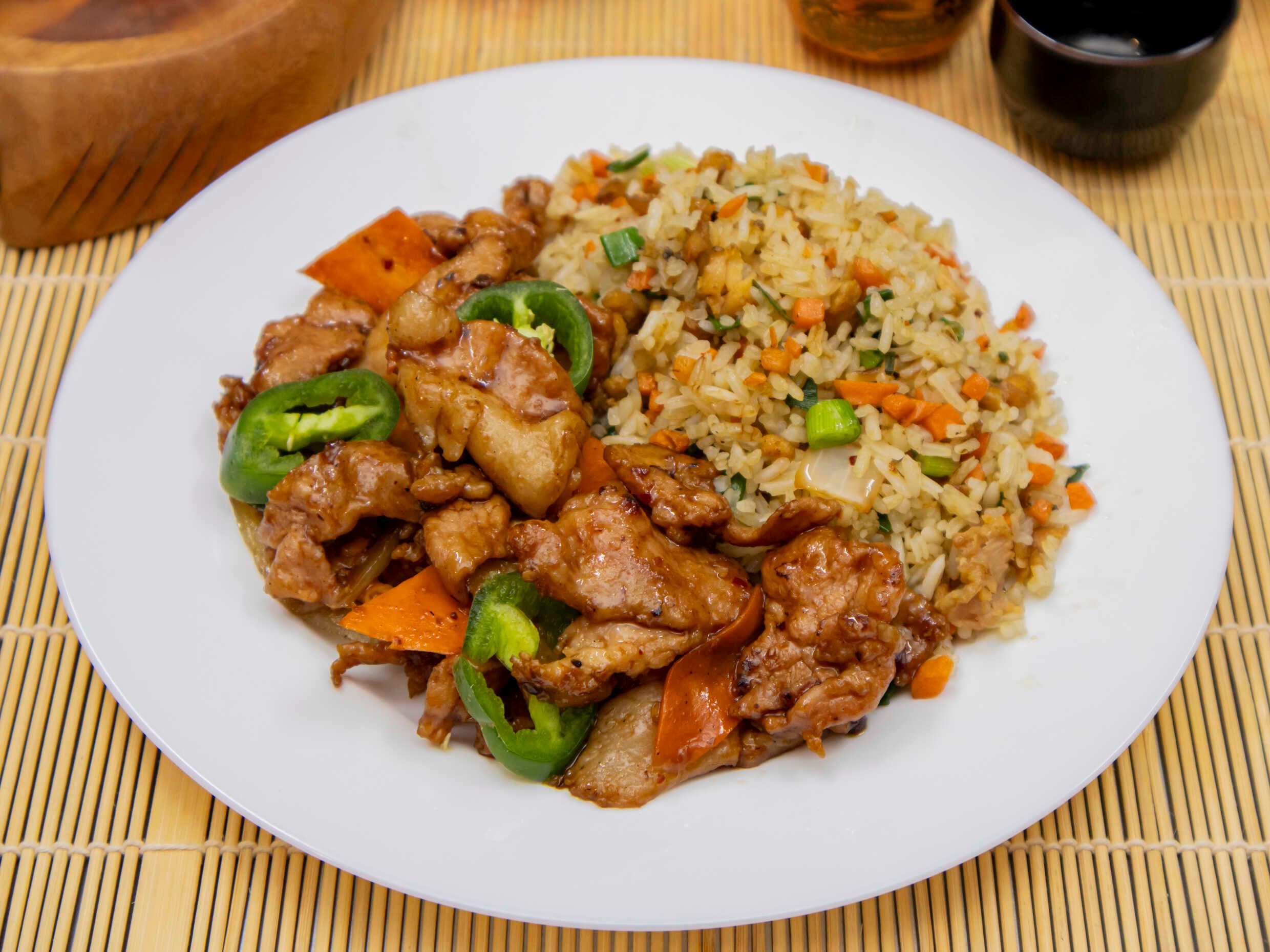 Arroz Con Pollo (Grande) 鸡肉饭大