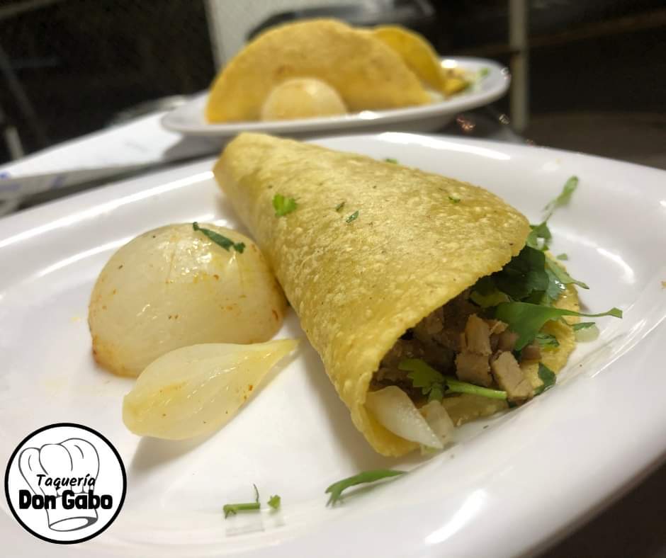Taco tripa blanda (mano)