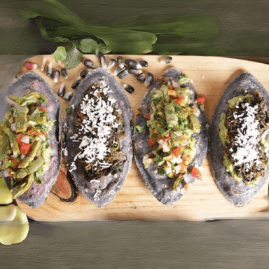 Tlacoyos