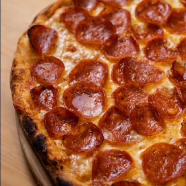 Pepperoni + Boneles