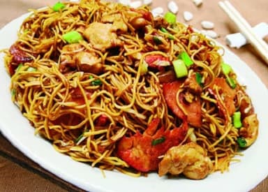 39A. Chop Suey en Salsa con Lechon y Verduras