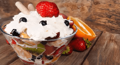 Ensalada de frutas mixta.