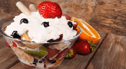 Ensalada de frutas mixta.