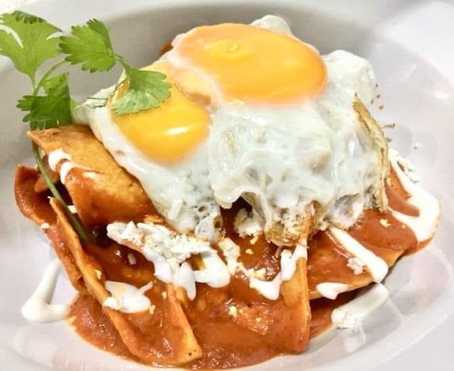 Chilaquiles con Huevo