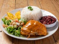 2 Casados con Pollo + 2 Refresco