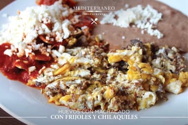 Huevo al gusto jamón, chorizo ,estrellado o salchi