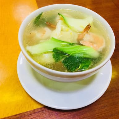 Sopa Wantán de Langostinos
