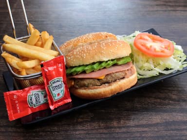 Hamburguesa Especial + Refresco