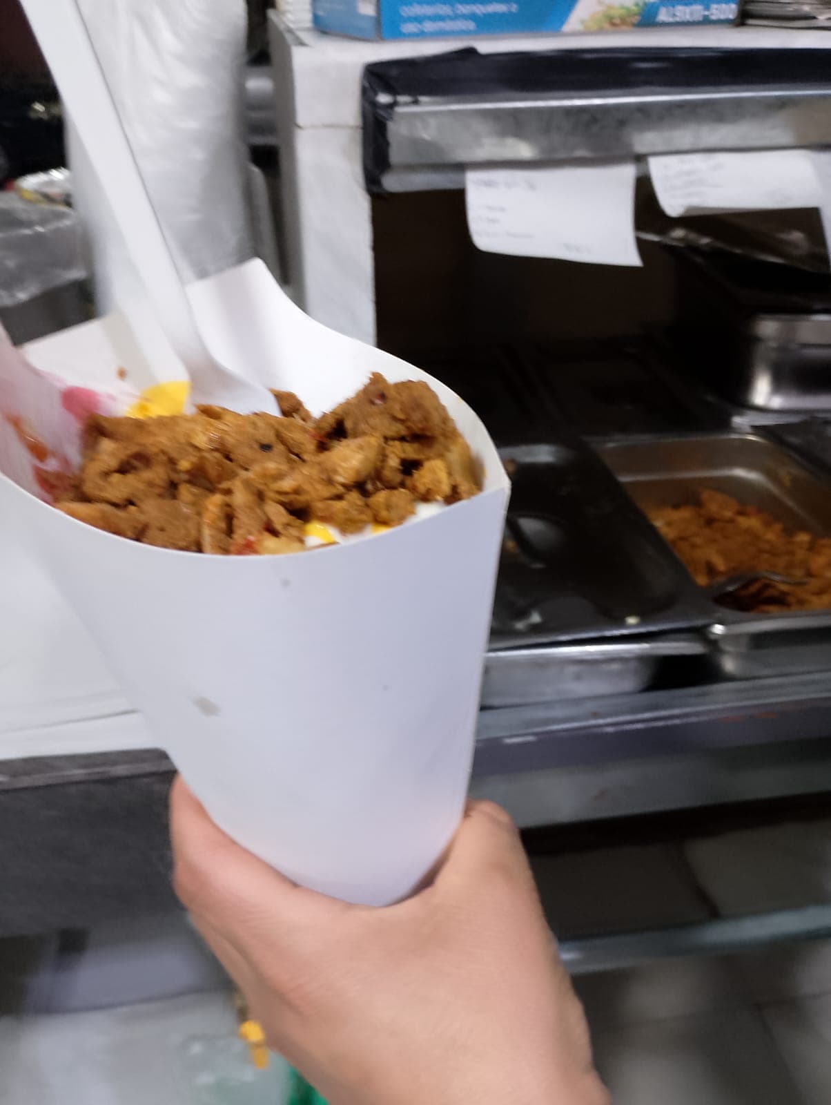 Cono de Papas Fritas y Carne