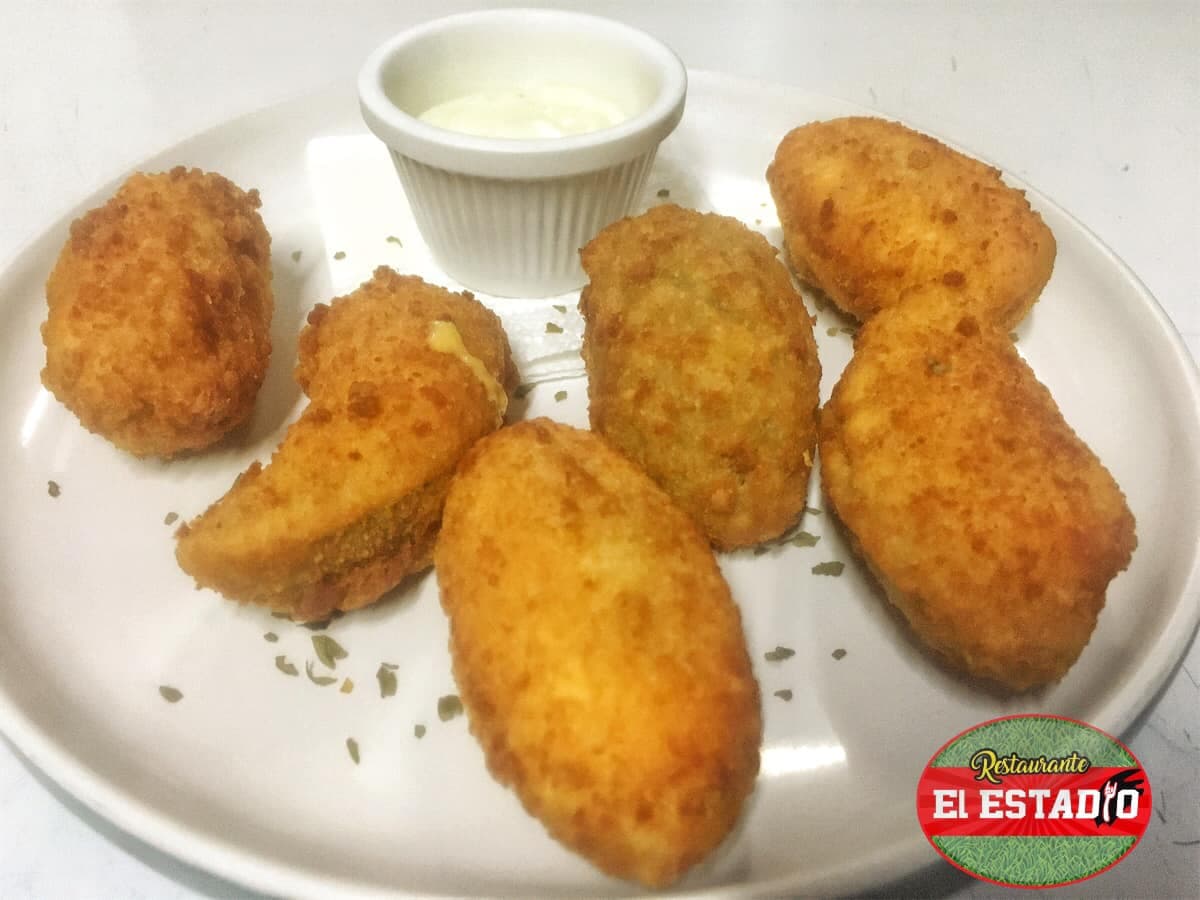 Jalapeños relleños