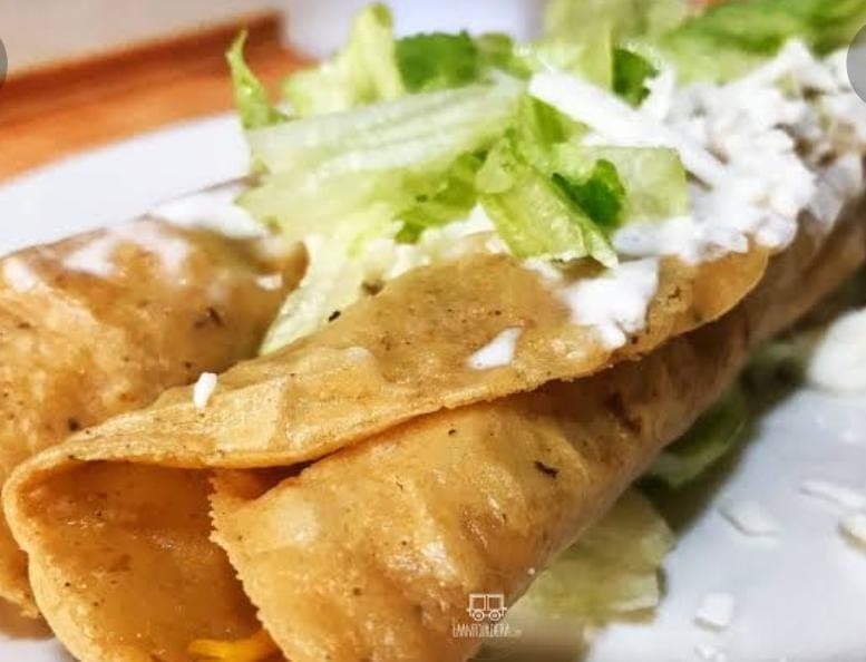 Orden Tacos Dorados Pollo