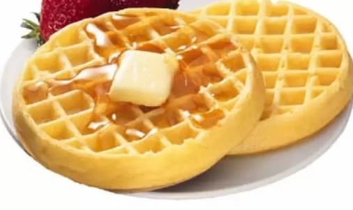 2 Waffles con Fruta más Bebida