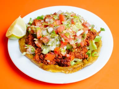 Mega Panucho de Longaniza de Valladolid