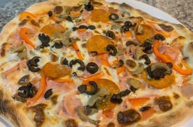 Pizza Mediterráneo Familiar