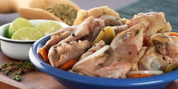 Manitas de Puerco en Vinagre