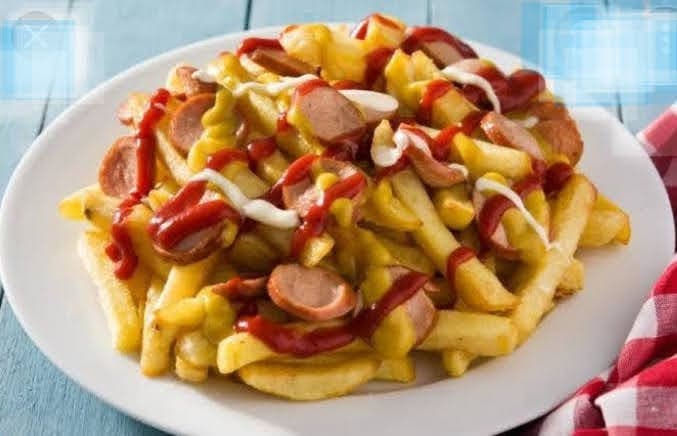 Salchipapas Sencillas