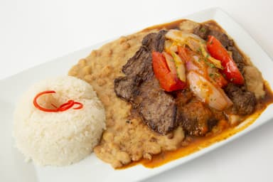 Bistec a la Chorrillana