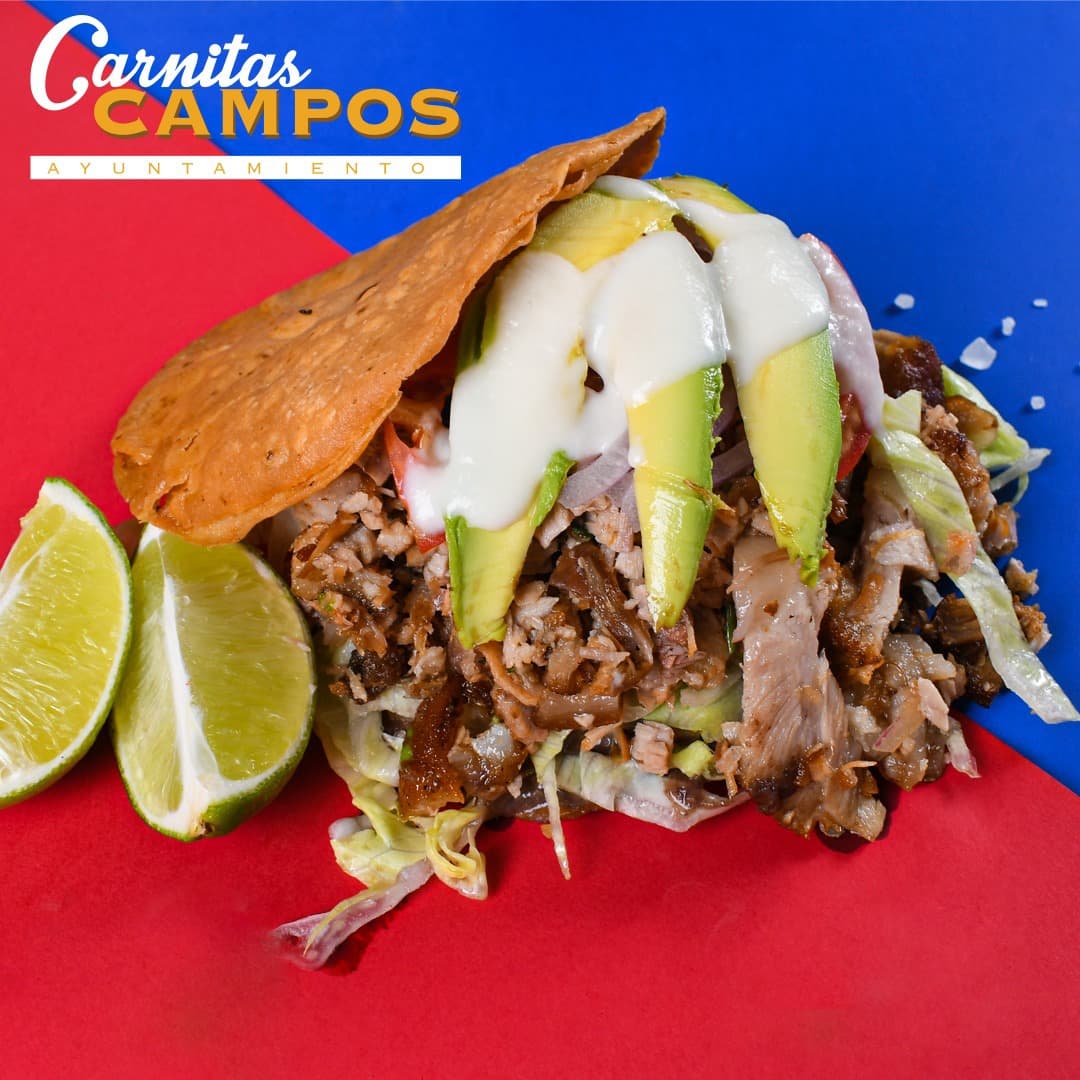 Tostada de Carnitas