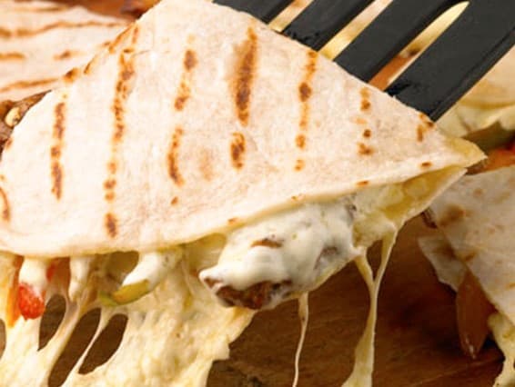 Quesadilla de Queso en Tortilla de Harina
