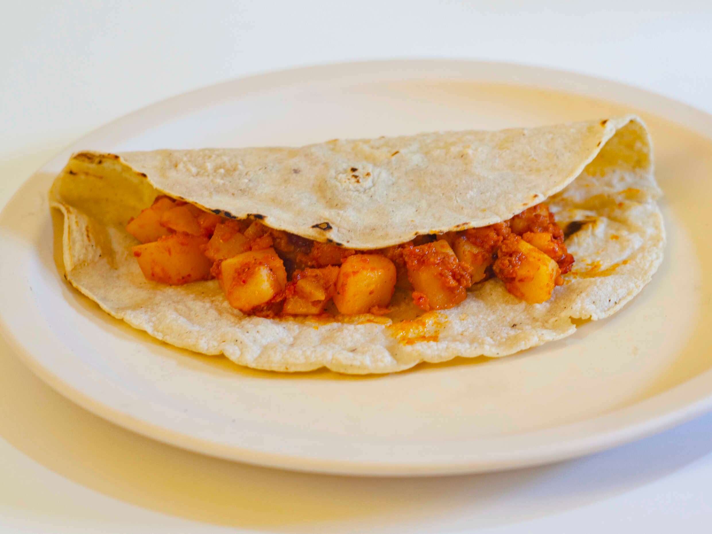 Taco de Papa con Chorizo