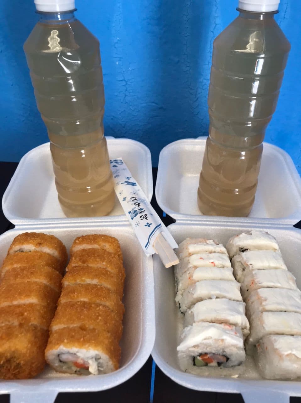 Combo 2 sushis sencillos + 2 Tés Helados