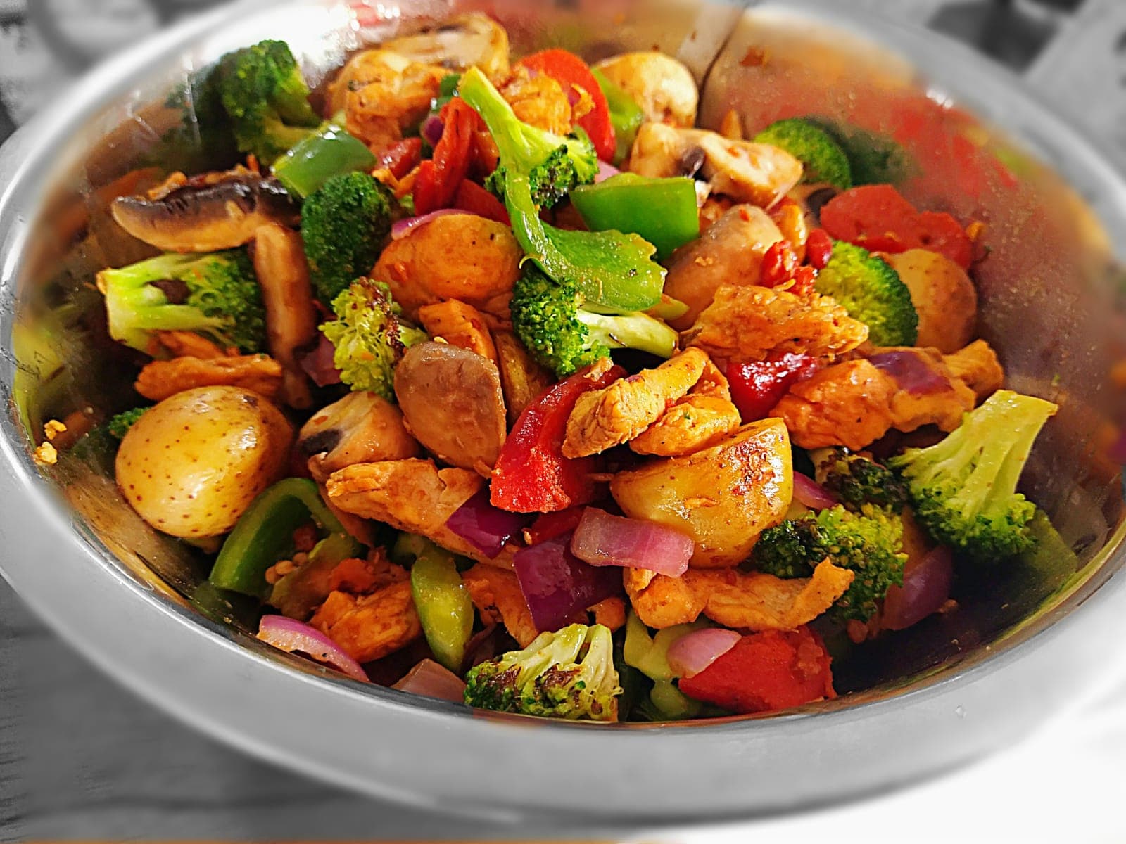 Salteado con Verduras + Bebida